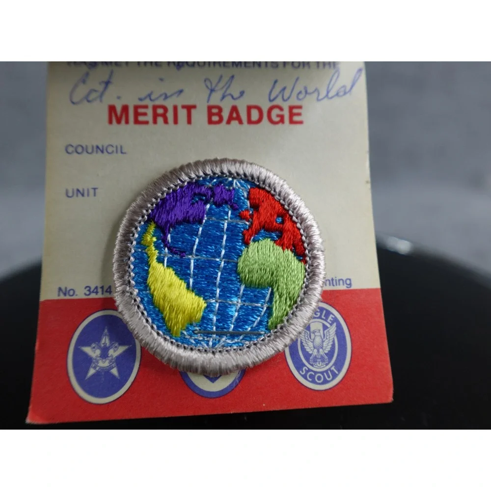 Lot of 8 Boy‎ Scouts of America Merit Badges with Cards
